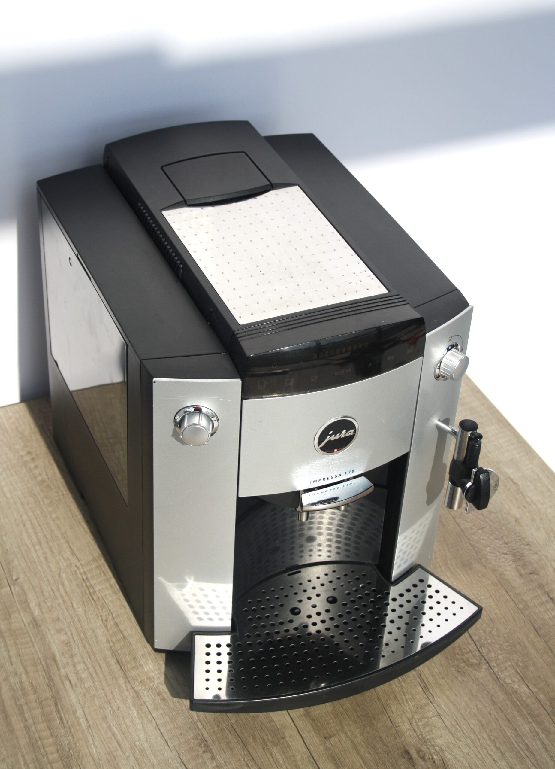 Jura Impressa F70 Silver - Image 5